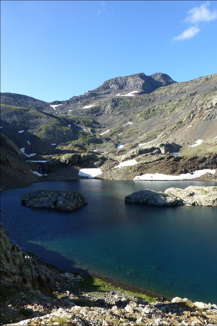 Lac, col et pic de la Munia