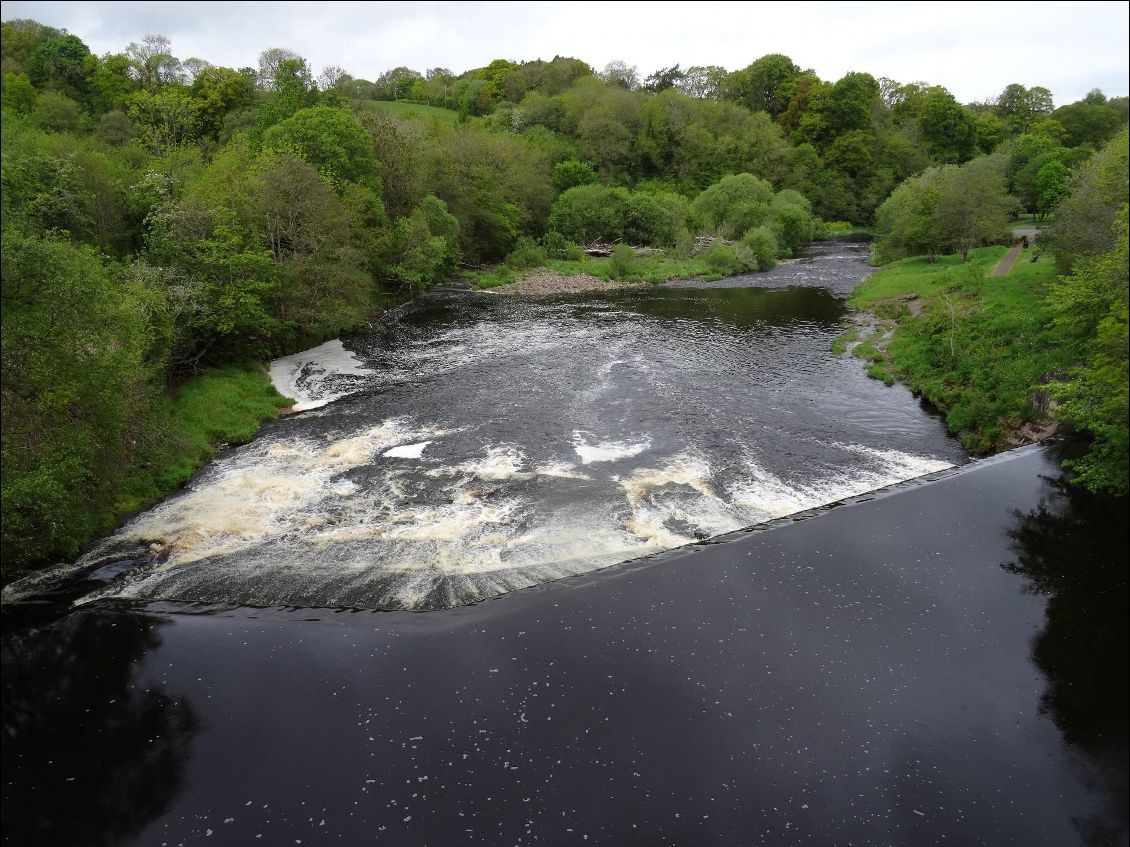 La seule photo pre-Glasgow, l'Avon Water