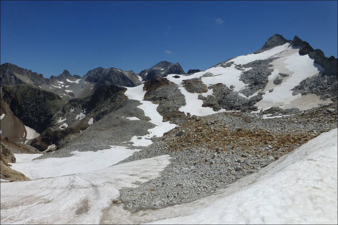 Au passage du col des Gourgs Blanc c'est superbe