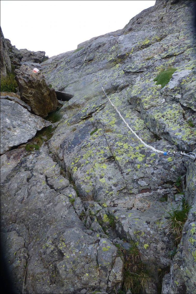 Au dessus de l'Etang du Picot, un passage inattendu.