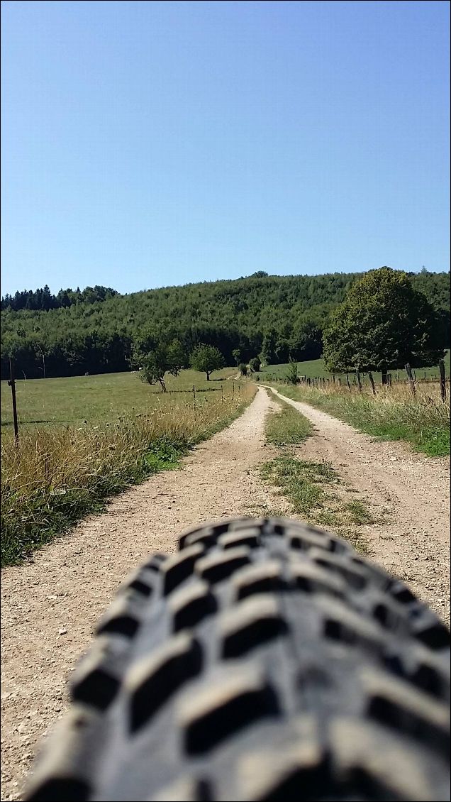Premiers tours de roues sur ma GTJ....!
