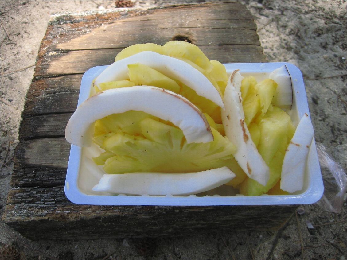 hummm ananas banane pour 2 euros