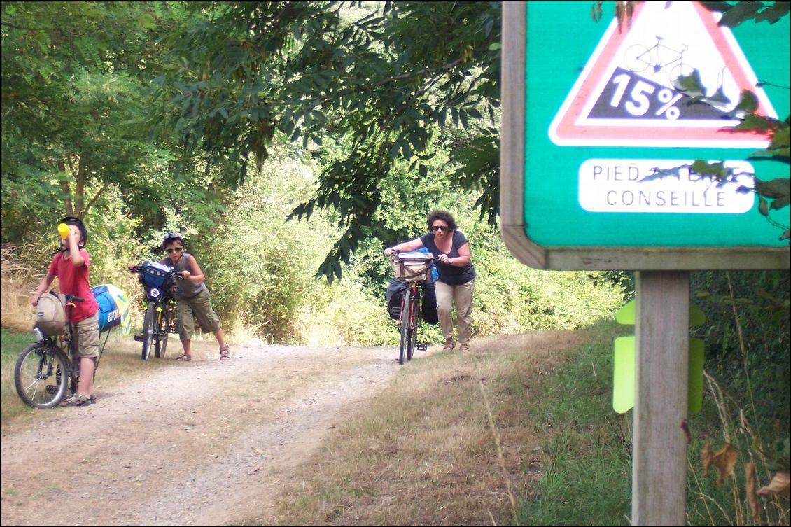 ça grimpe pour sortir du lac