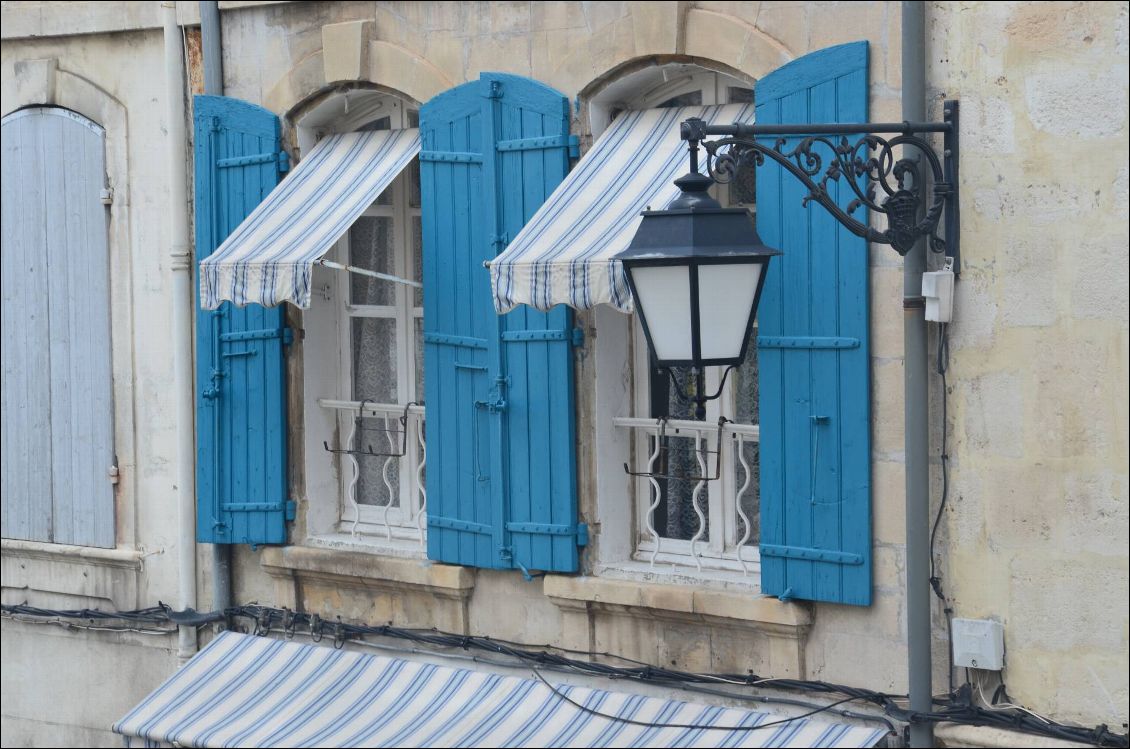 Vers les Arènes d'Arles