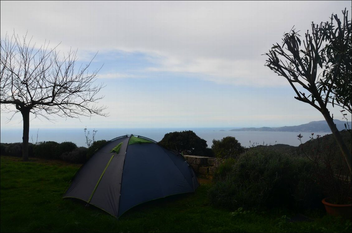 Mon coin de bivouac, où je n'ai finalement pas dormi