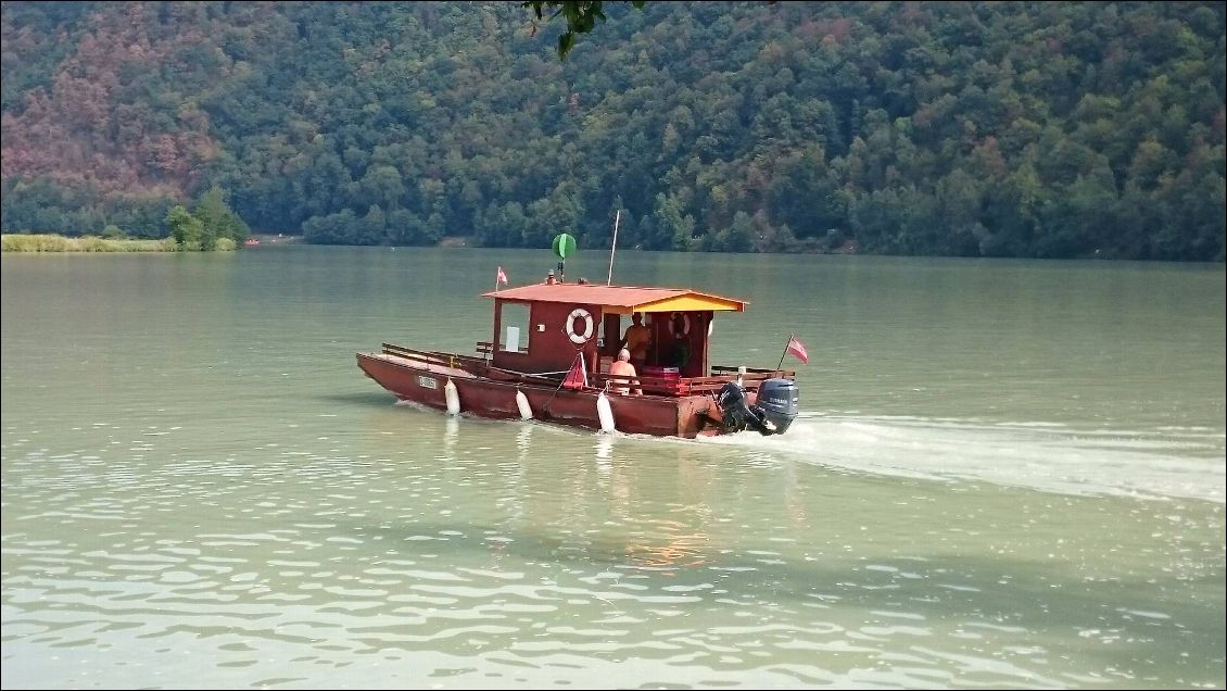 D'une rive à l'autre ...