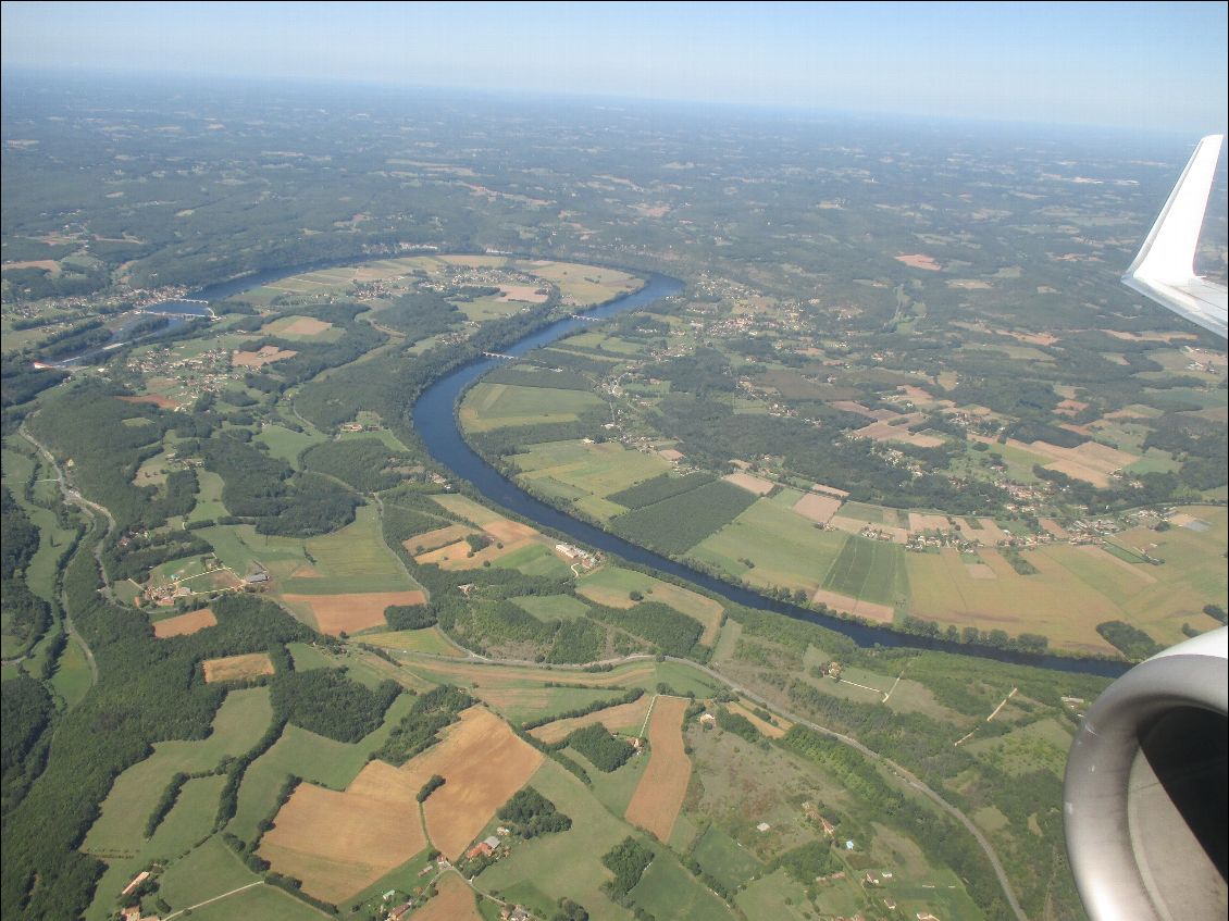 Survol de la Dordogne sous le soleil !