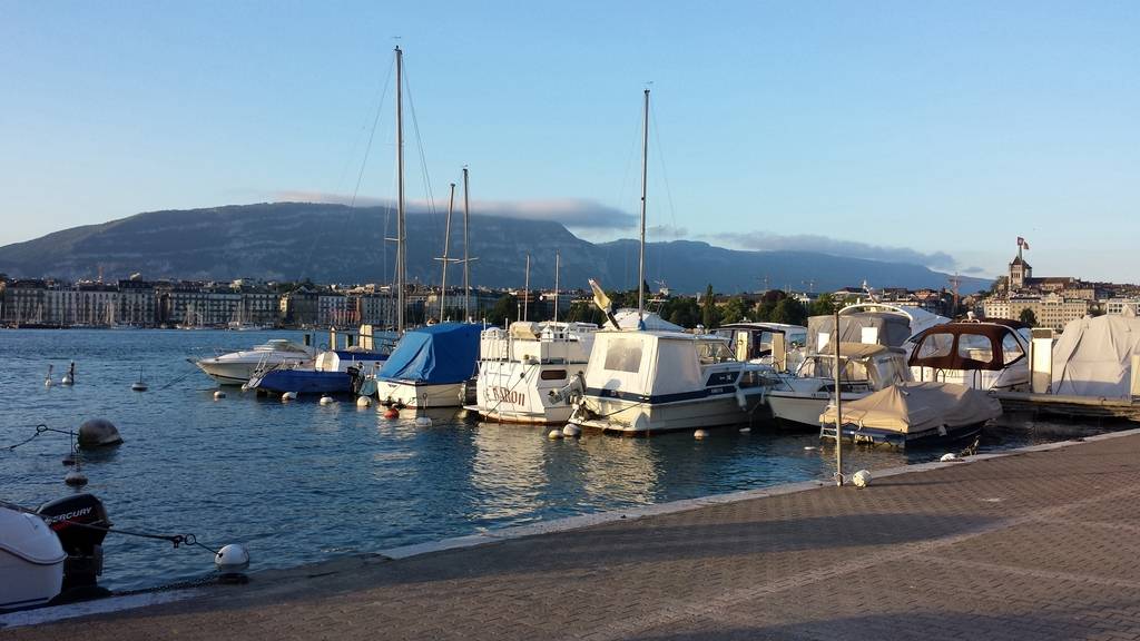 Genève. Quai du Mont-Blanc