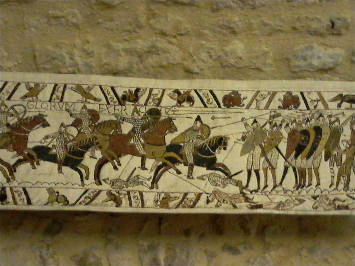 Bayeux et sa fameuse pâtisserie. Oups, tapisserie !