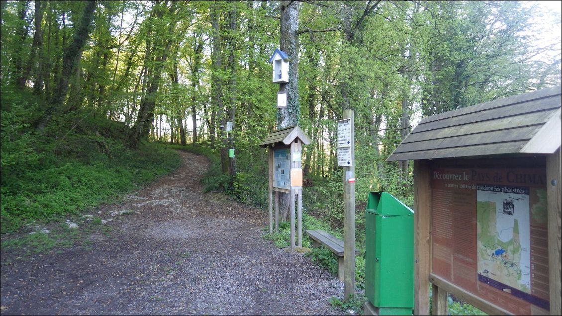 Belle Initiative de faire des airs de bivouac sur les sentiers Belges :)