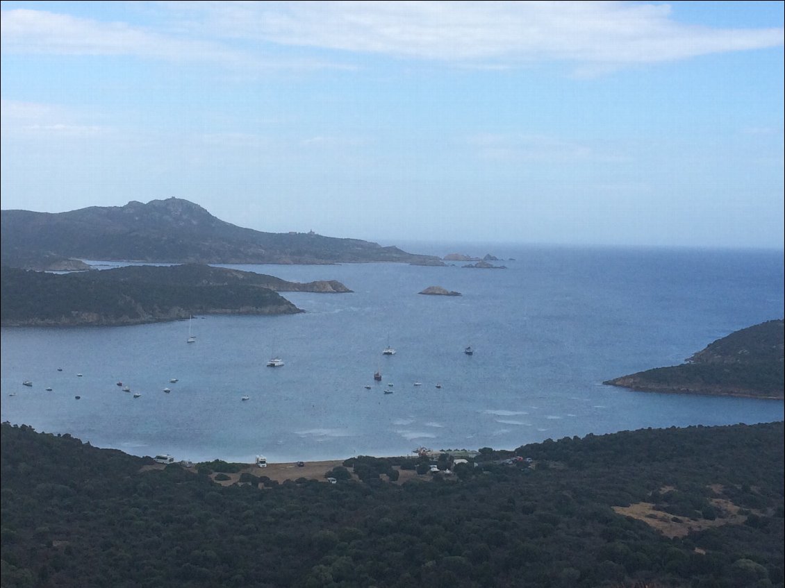 Aujourdhui 75kms et 800 de D+ nous sommes en avance sur notre programme nous sommes à 50 kms de Cagliari demain nous profiterons des criques