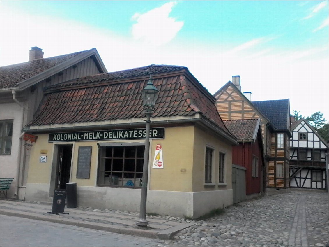 Reconstitution d'une ruelle d'Oslo.