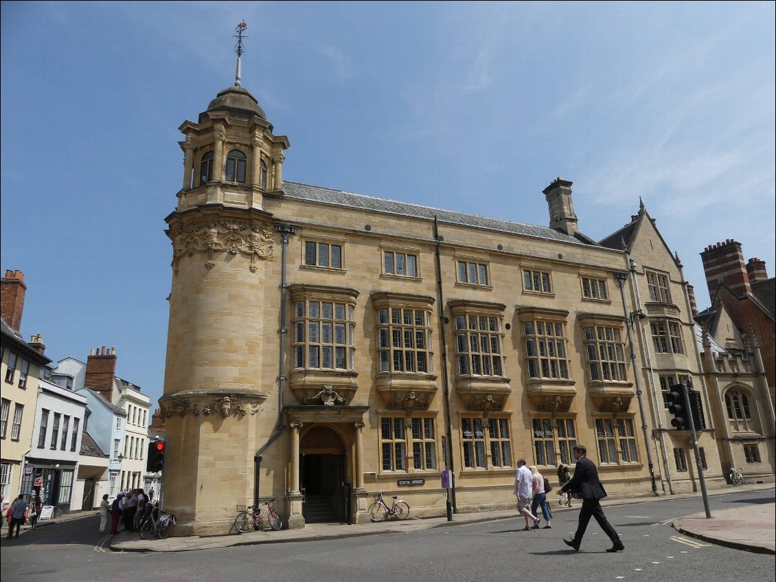 oxford, et toujours ce superbe granit doré des Costwolds