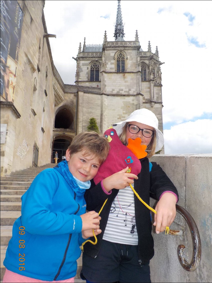 Nous sommes tout prêt d'entrer dans le Château.
