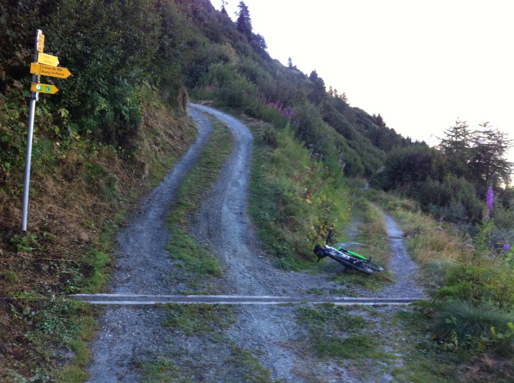 prendre à droite.