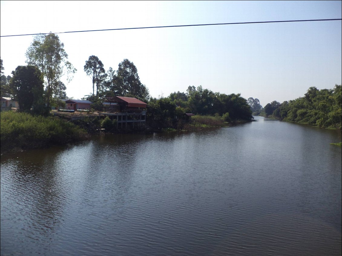 Uthai Thani - Phitsanulok