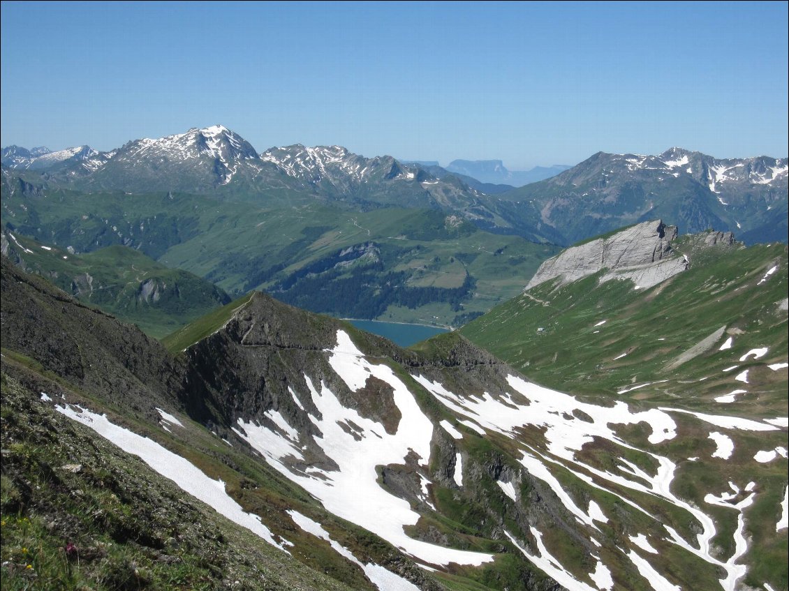 Crête des Gites et barrage de Roselend