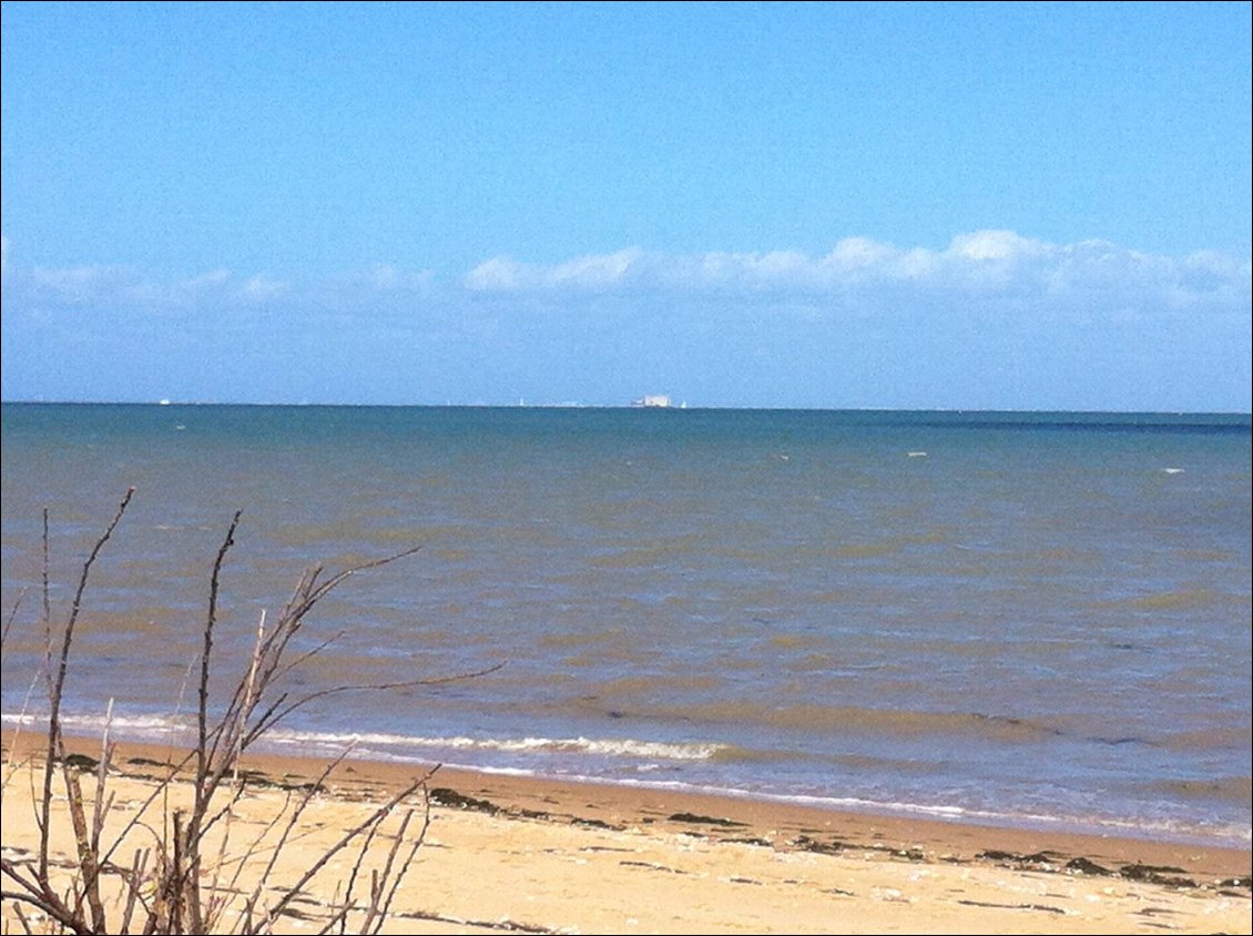 Fort Boyard à l'horizon