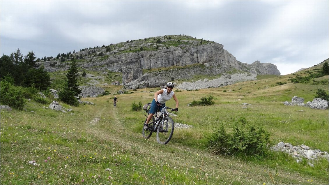 Premiers tours de roue en descente