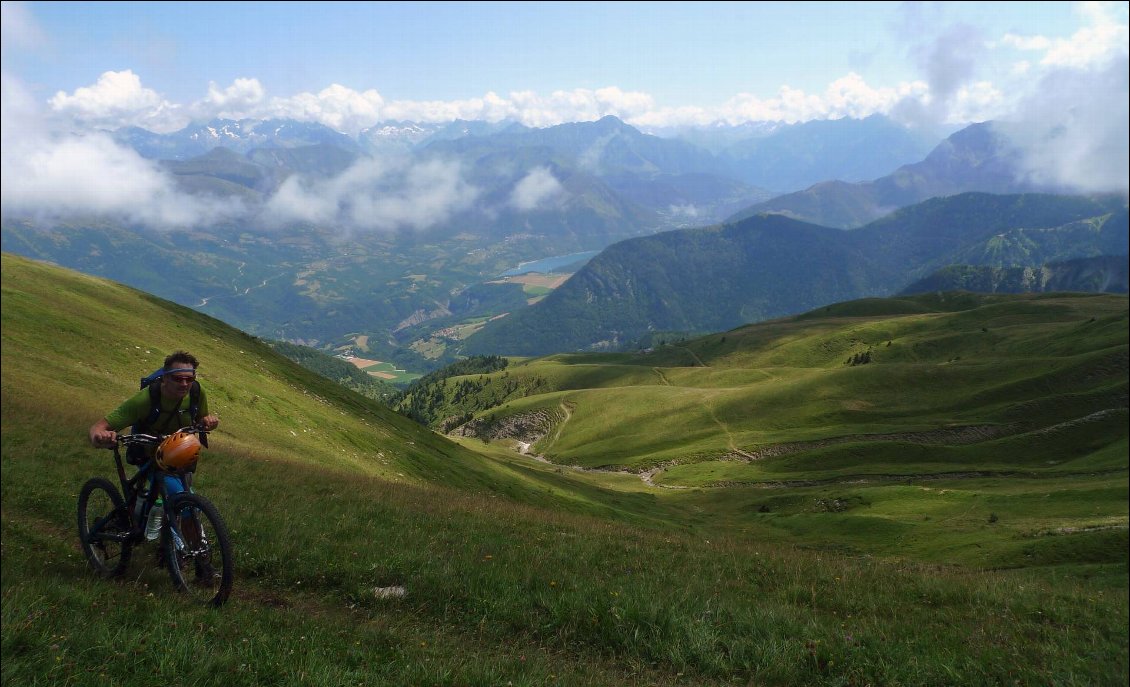 À quelques encablures du col :-)