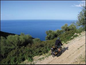 velo-et-escalade-en-sardaigne