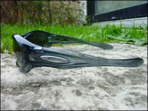 test-de-lunettes-de-soleil-oakley-monster-dog-oo