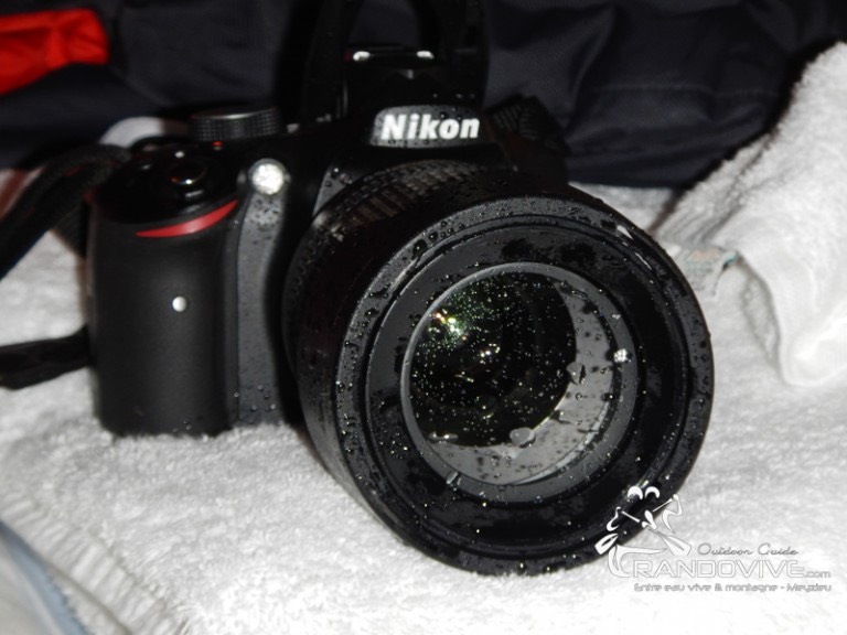 Un Nikon sous la tempête, ça donne ça.