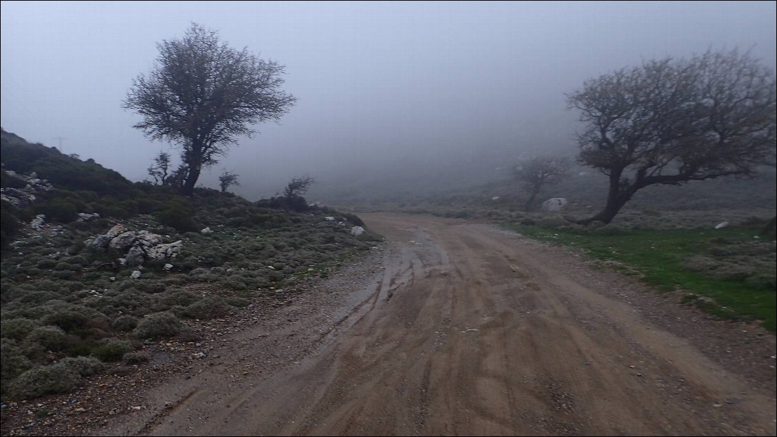 Non ce n'est pas l'Angleterre... c'est le col du Thripti