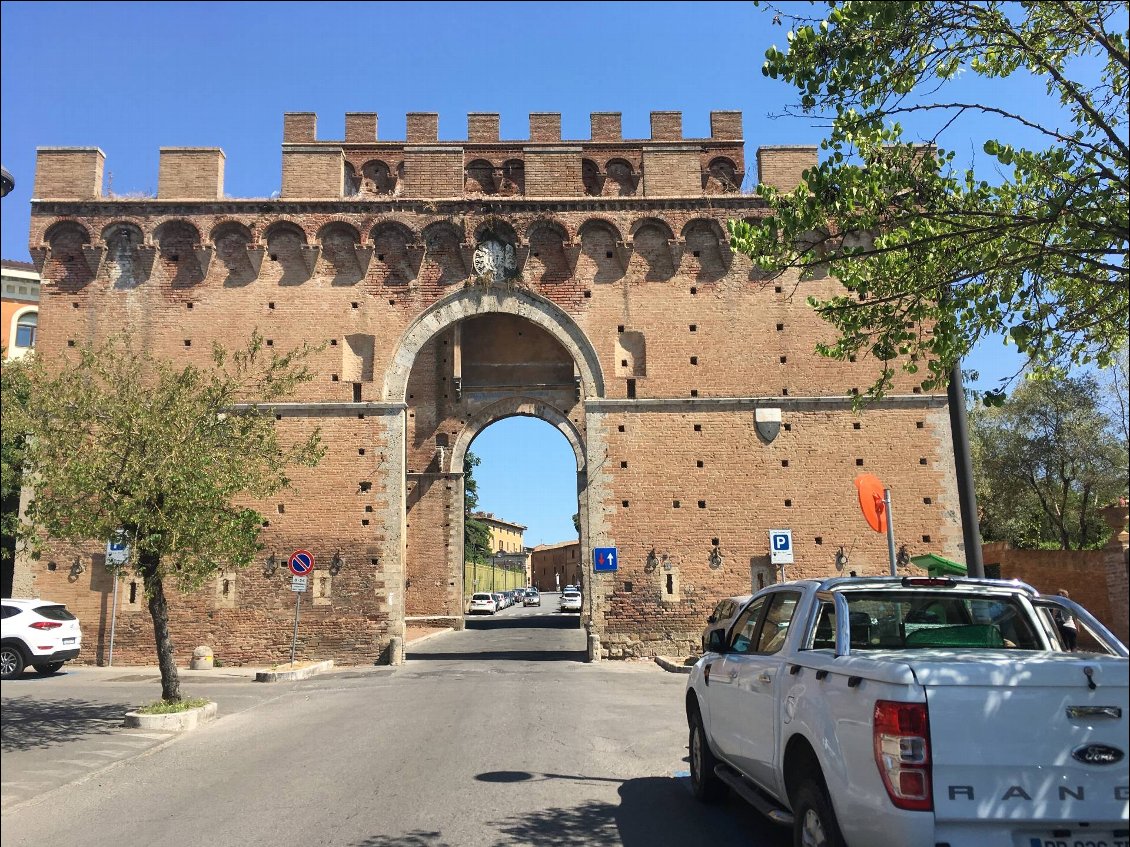 porta romana à siena