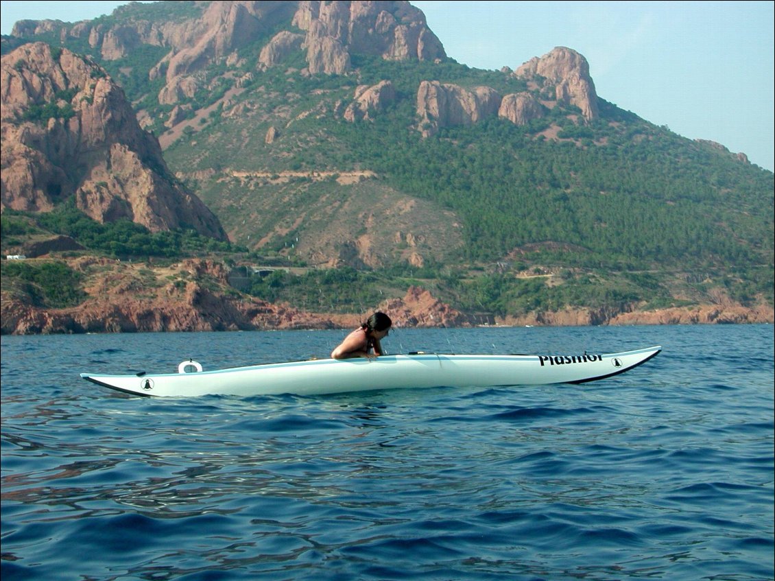 Remontée sans aide même dans un kayak pas des plus stables :-)
(ici le Plasmor Catchiky)