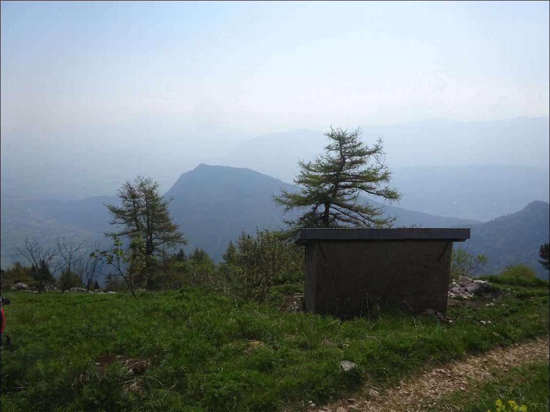 Cabane du col vert. Fonctionnel.