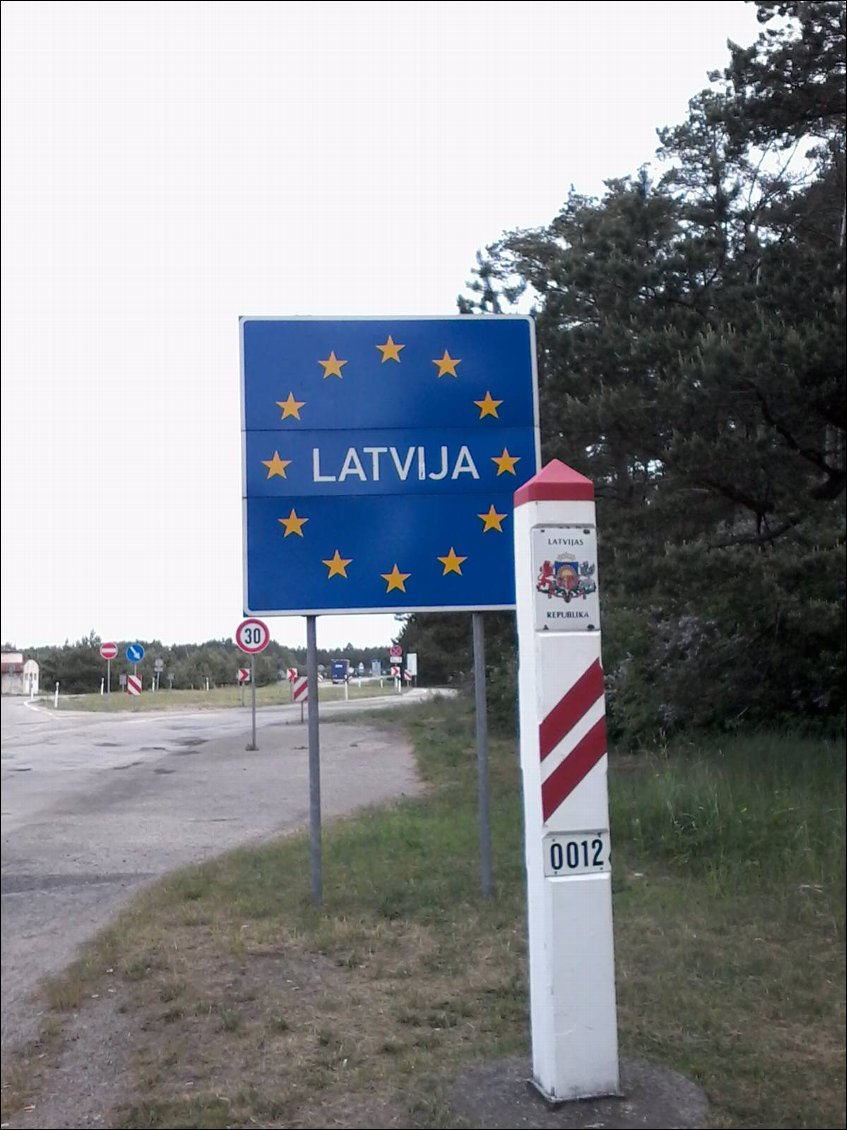 Sveiki Latvija !