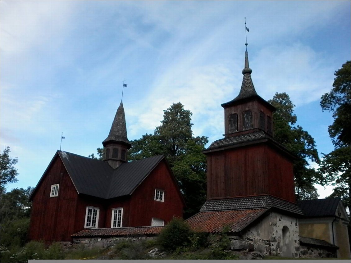 Autrefois, on travaillait le fer au village dre Fagervik .