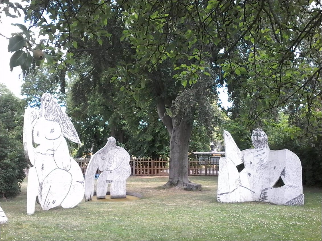 Le déjeuner sur l'herbe, version Picasso.