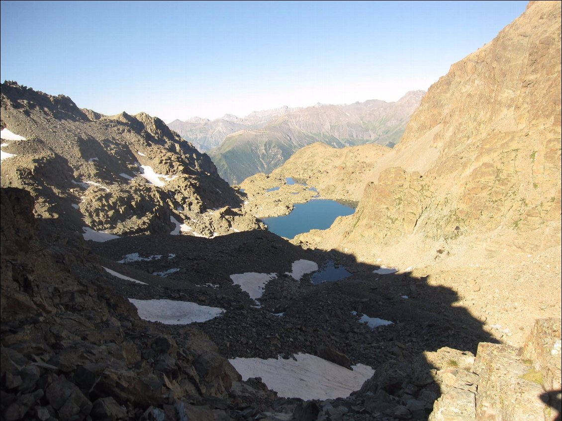 Vue depuis les Sagnettes sur le lac Forciolline