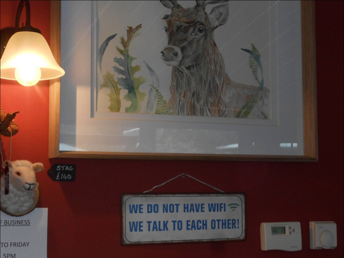 Pas de wifi : et oui, on se parle !