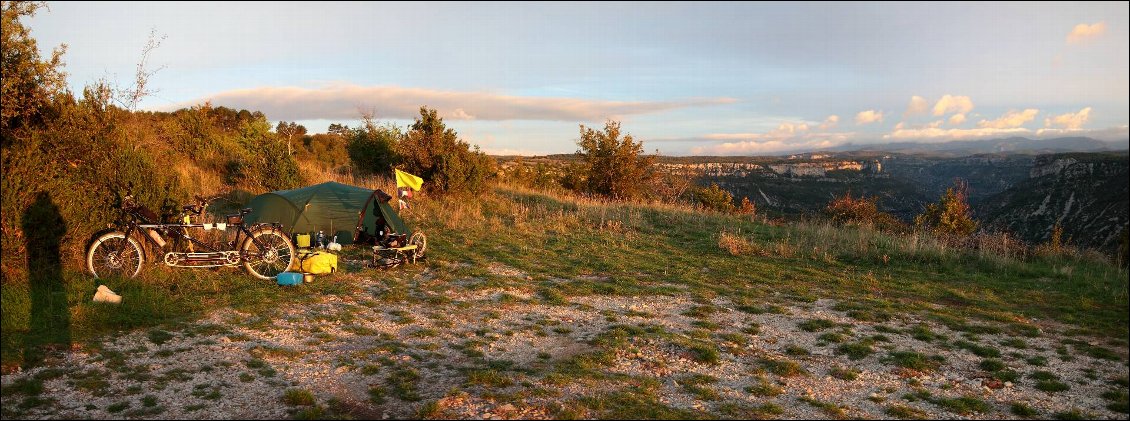 Bivouac dans le Larzac.