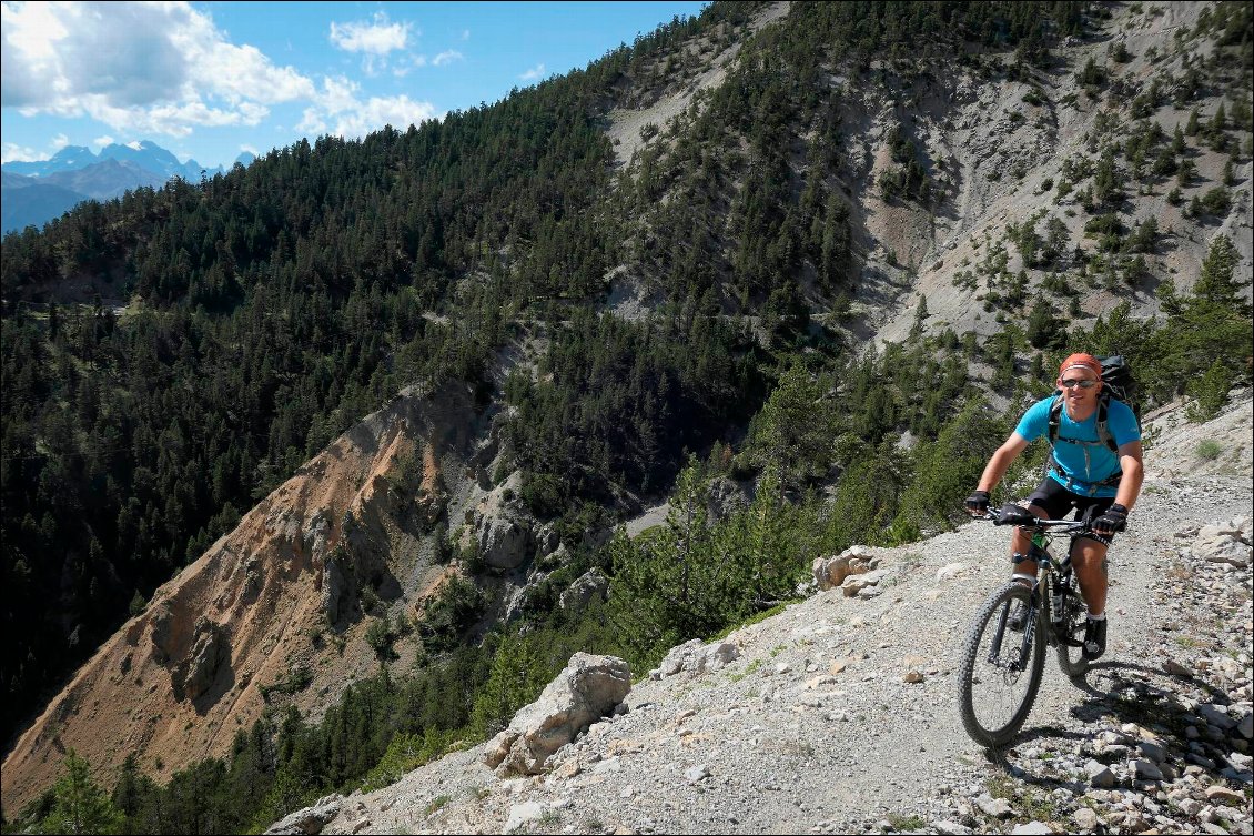 Le sentier balcon est un régal à VTT.