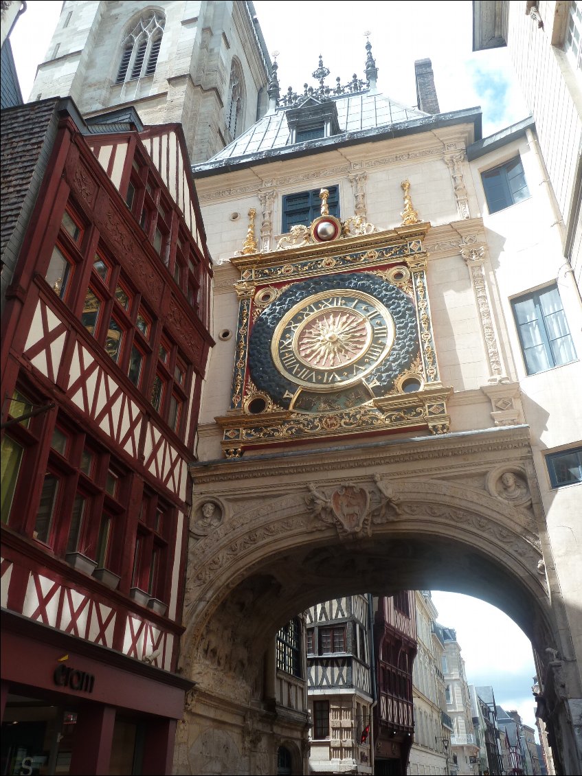 Porte de l'horloge