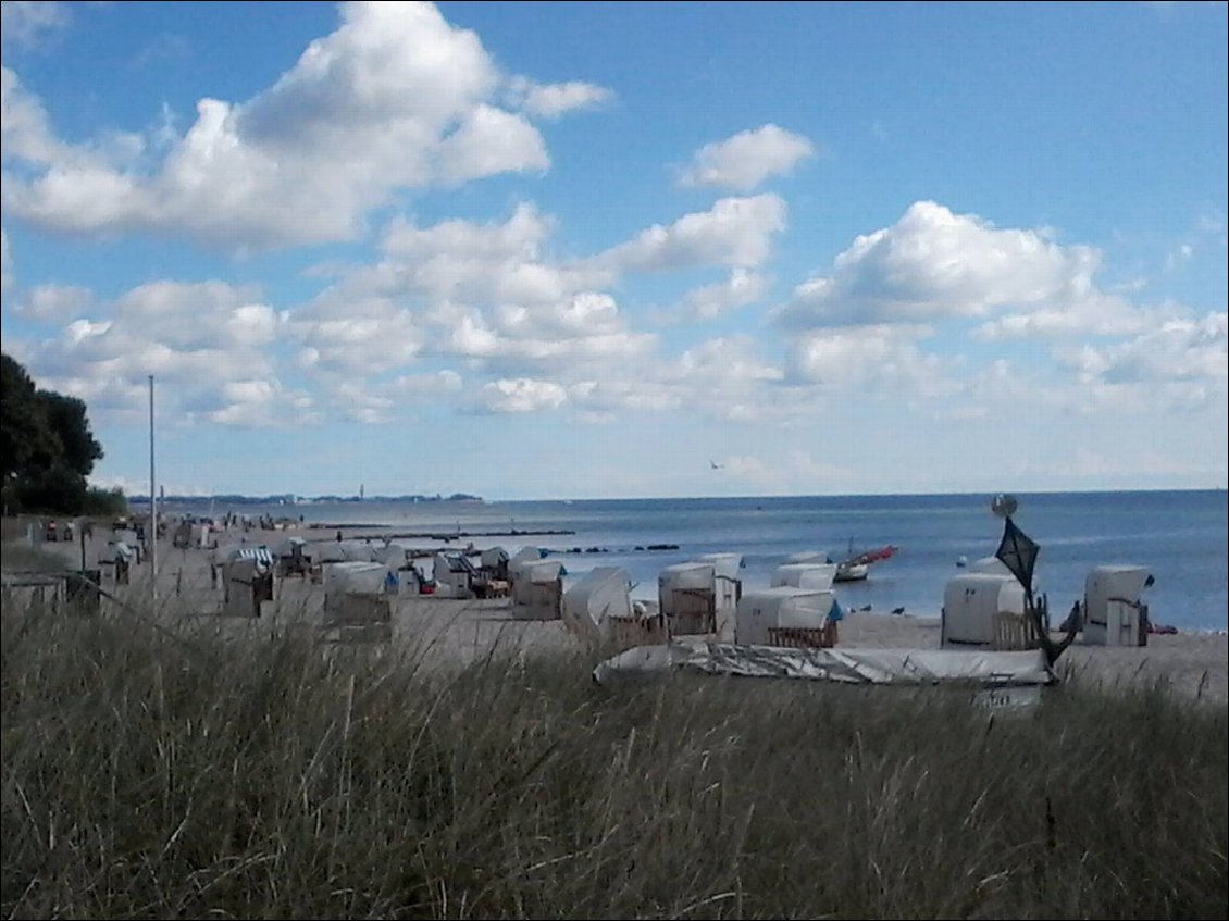 Au revoir Baltic sea ! Maintenant je tourne à droite dans la campagne pour rejoindre Lubeck.