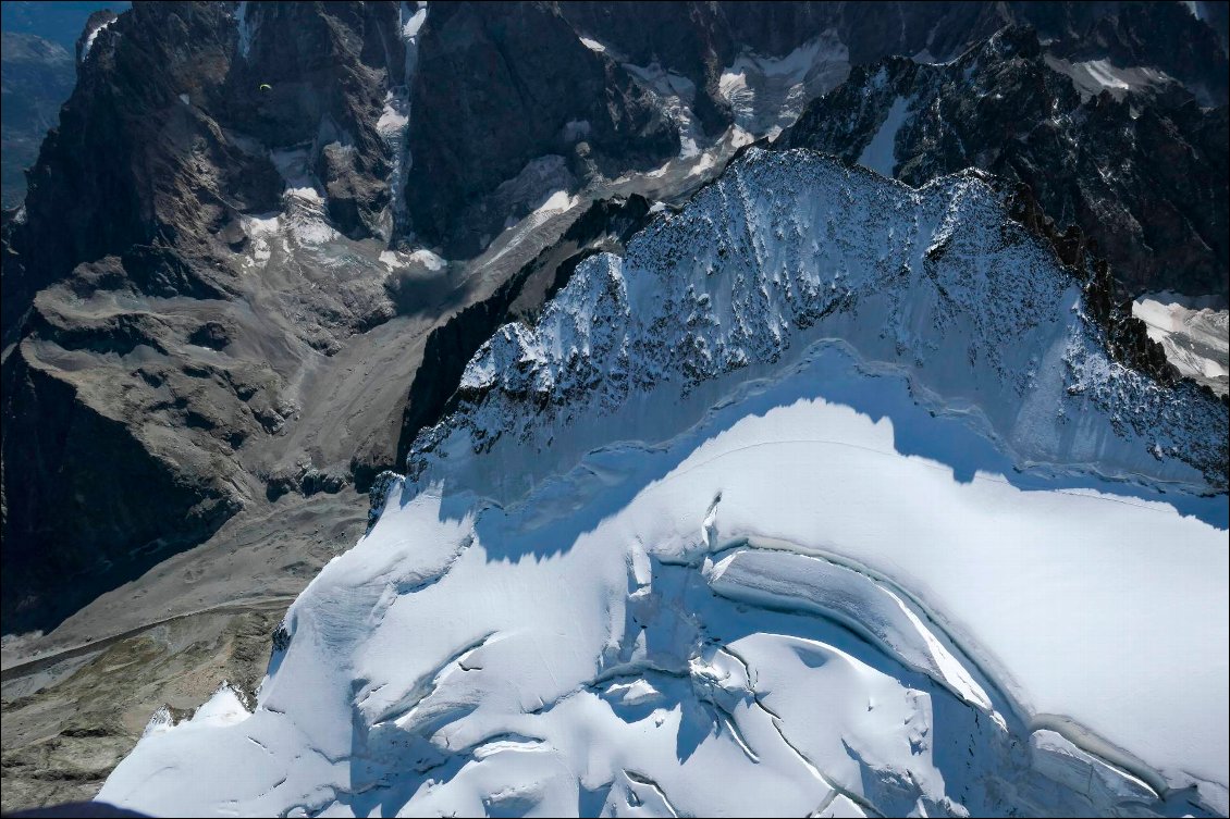 La barre des écrins sous un angle inhabituel