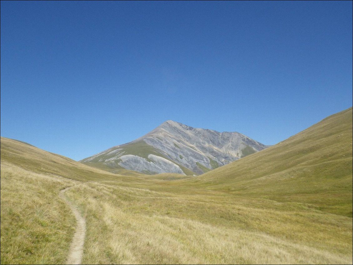 Nous voilà en direction du pic du mas de la grave