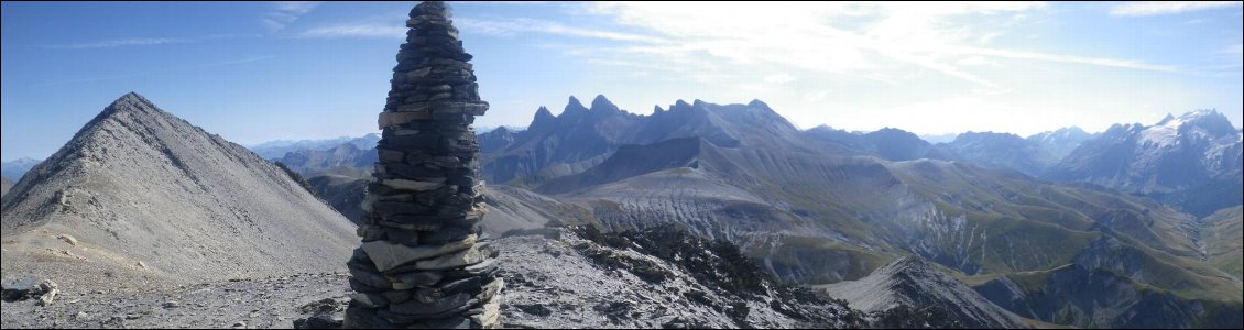 Ouff ça va on est sur la bonne route, merci au cairn!