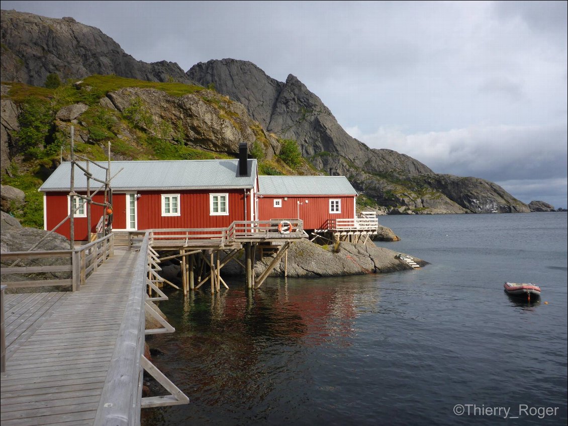 Nusfjord... village traditionnel de pêcheurs, aujourd'hui dédié au tourisme argenté !