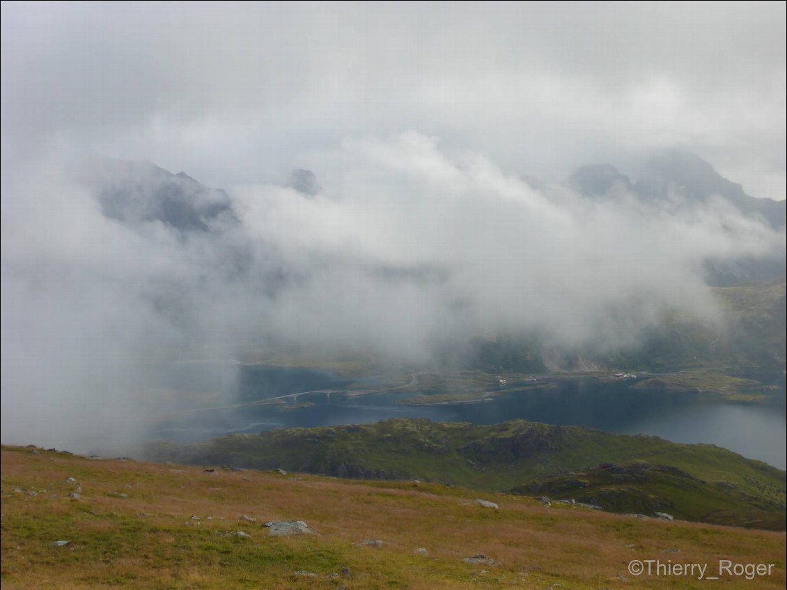 Les nuages se sont invités sur le sommet du Ryten.