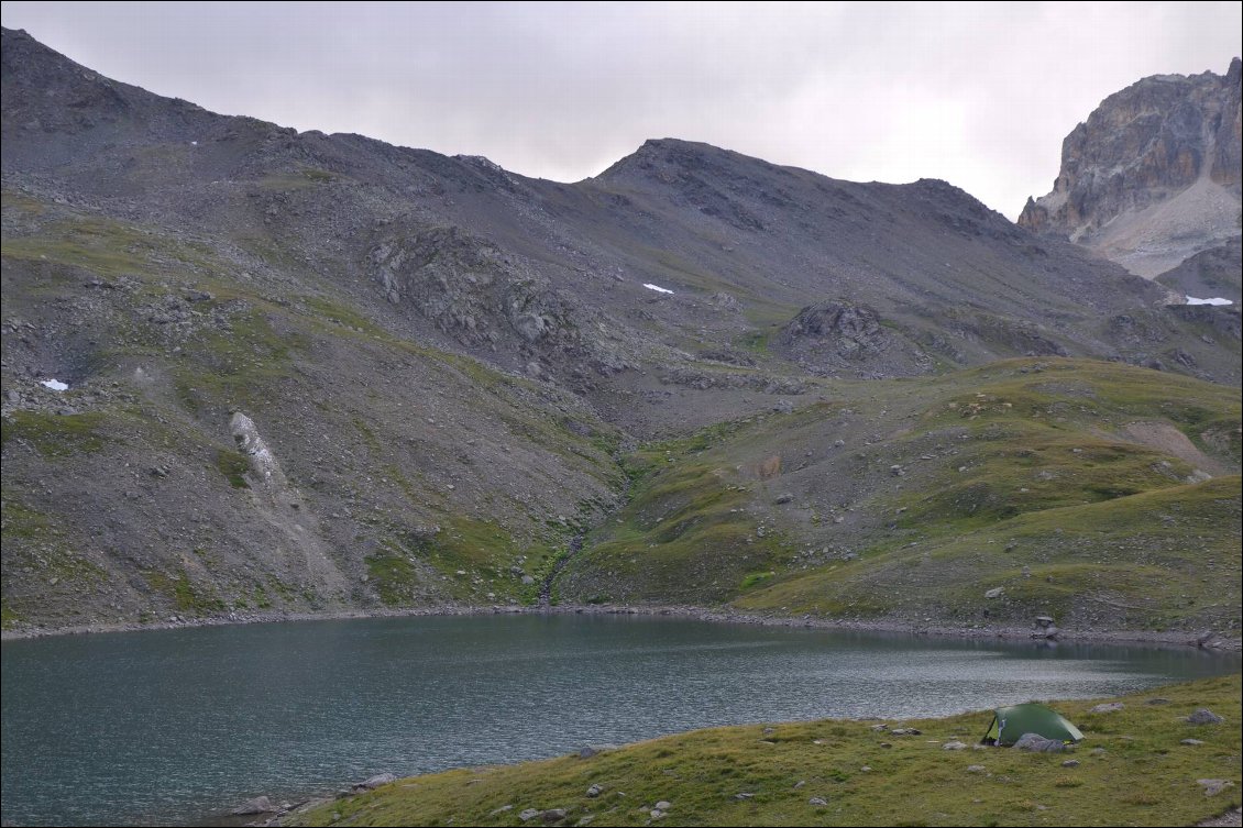 bivouac au Lac Rond