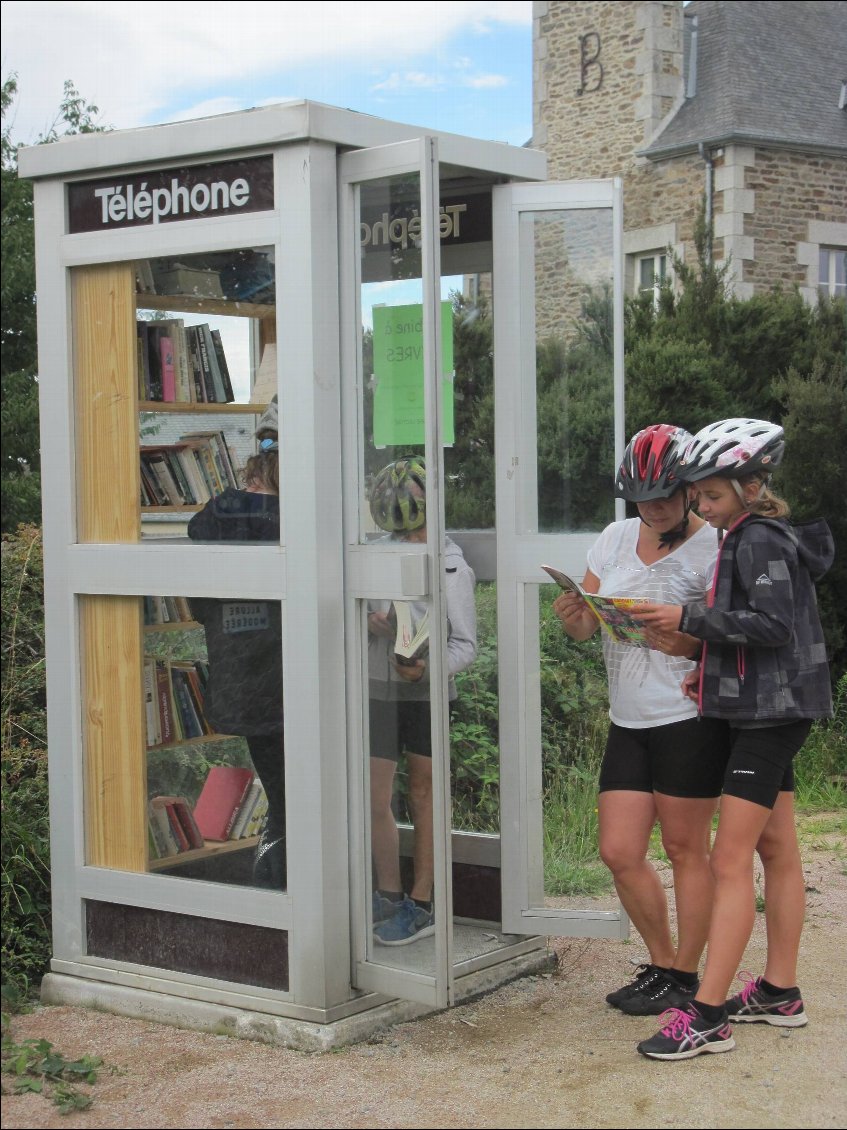 Recyclage des cabines téléphoniques...