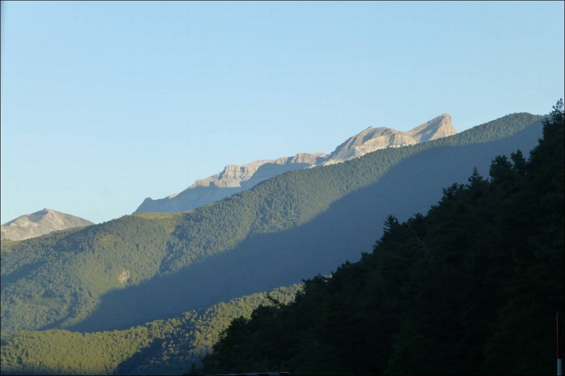 A la sortie du tunnel au col de Cotefablo