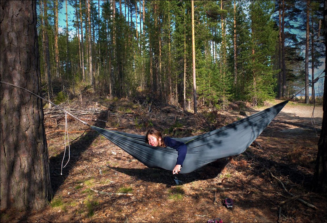 Nous trouvons ce bivouac, qui est indiqué sur nos cartes comme un terrain de camping public...