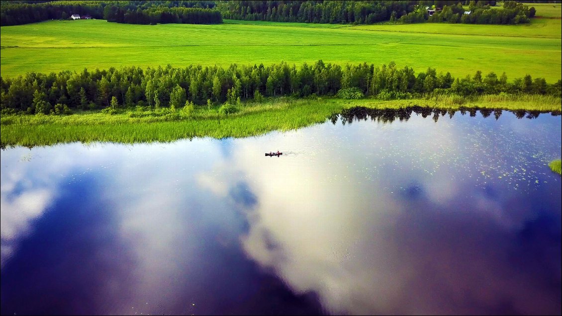 Et sur notre gros nuage, l'envie d'aller voir nous fait avancer.
